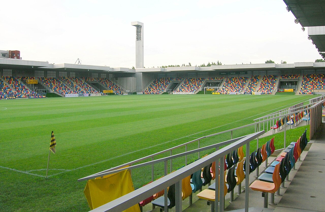 Lasesarre futbol zelaia