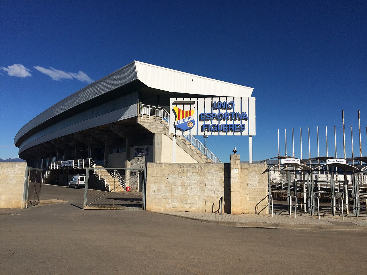 Estadi Municipal de Vilatenim