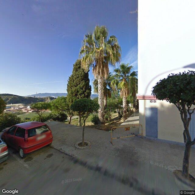 Pista en Antonio Galiardo Linares