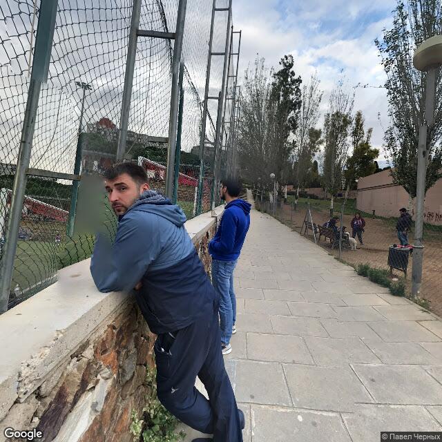 Pista en Menéndez Pidal