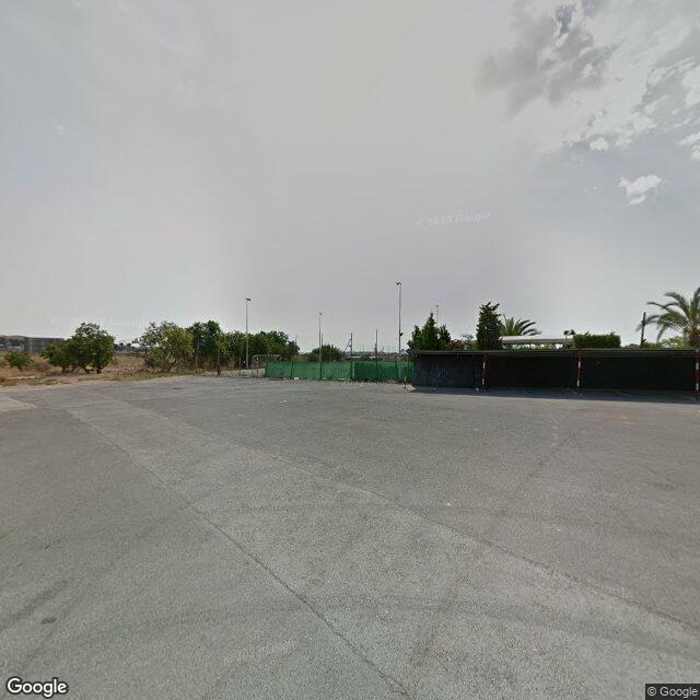 Pista en Xalefa a Alacant