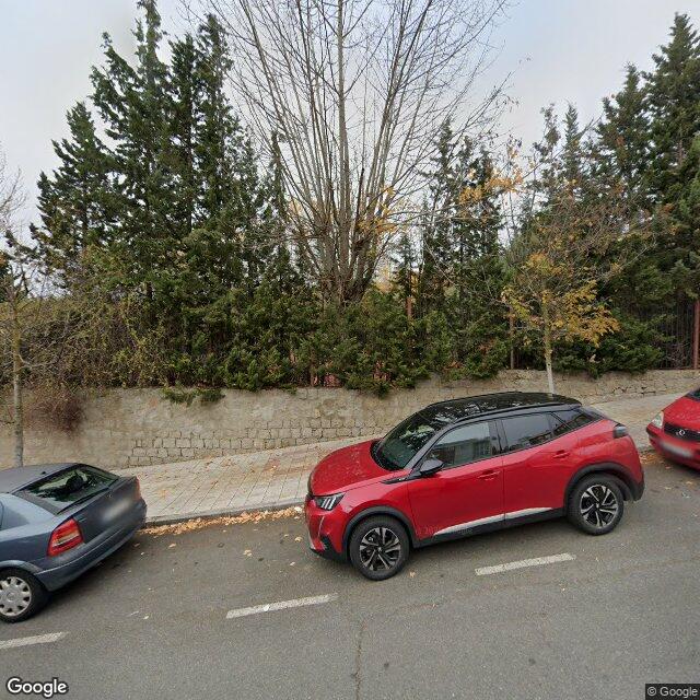 Pista en Bajada de la Universidad