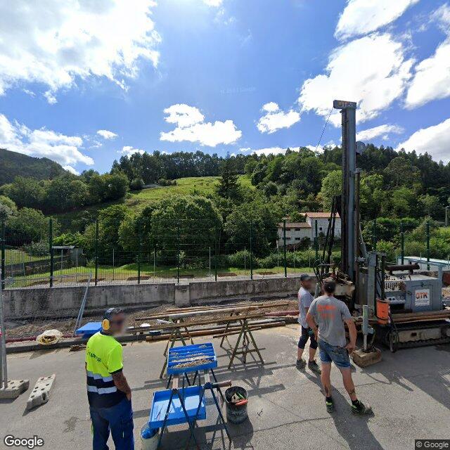 Pista en Llovera