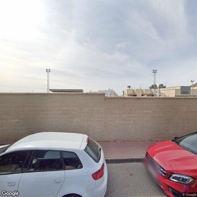 Pista en Urbanización Las Adelfas