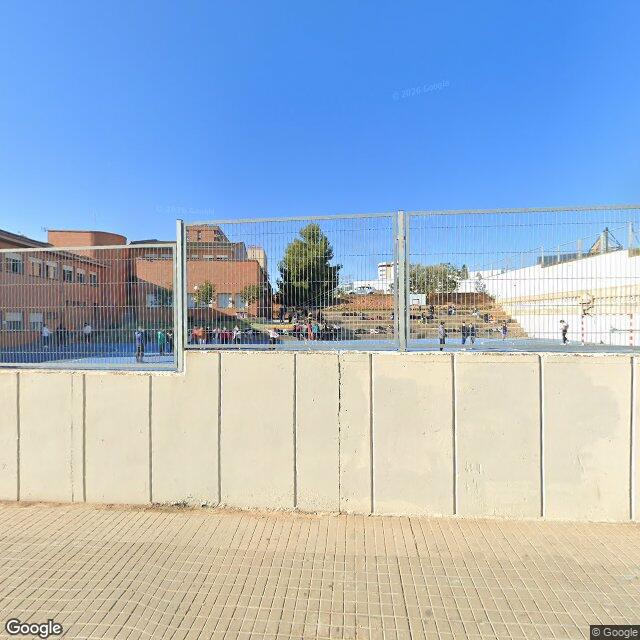 Pista en Padre Simó