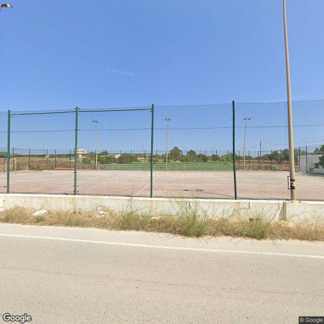 Pista en Cap de Barbaria a San Francesc