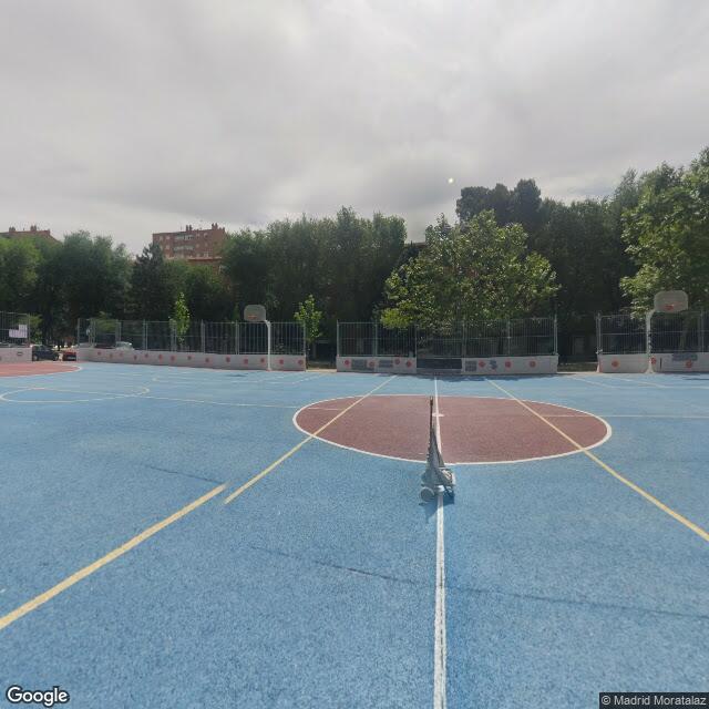 Pista en LUIS DE HOYOS SAINZ