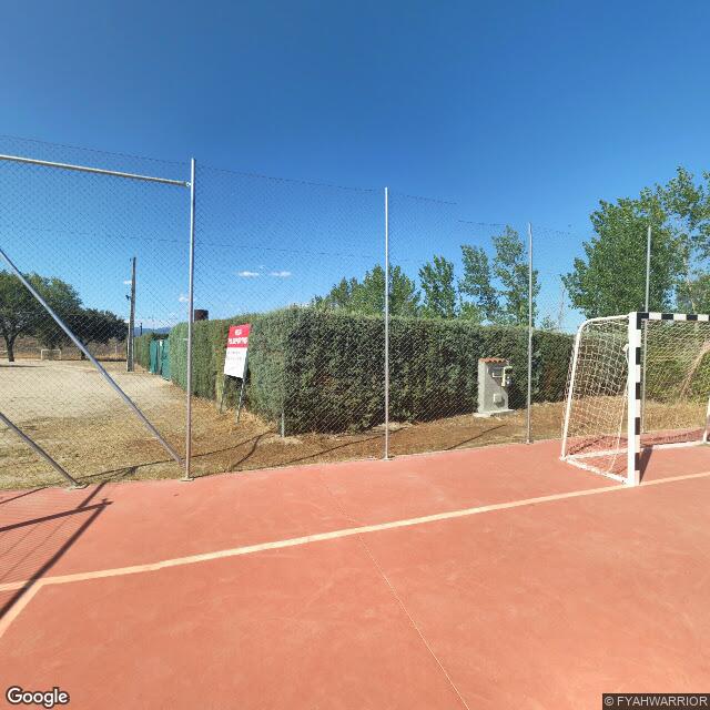 Pista en Jacinto Benavente
