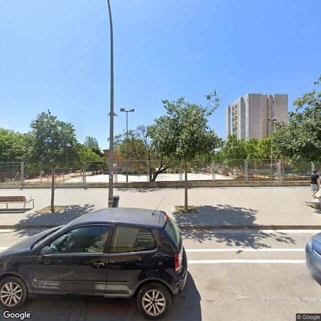 Pista en Pau Claris