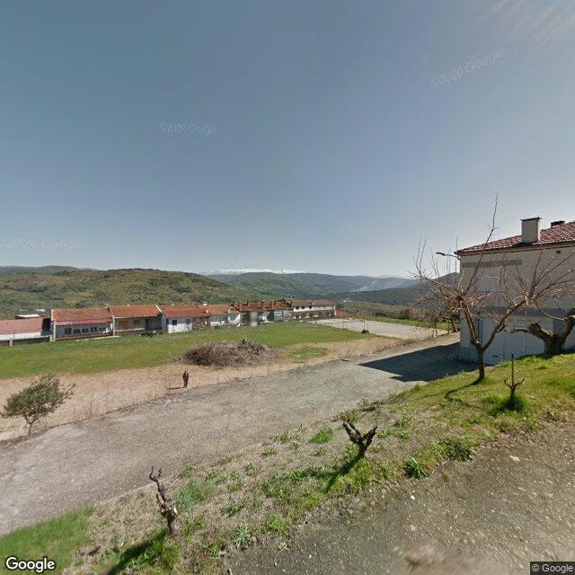 Pista en Encina