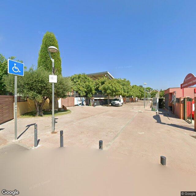 PISCINA A L'AIRE LLIURE
