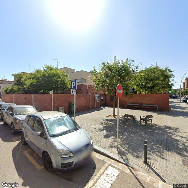ESCOLA BERNAT METGE