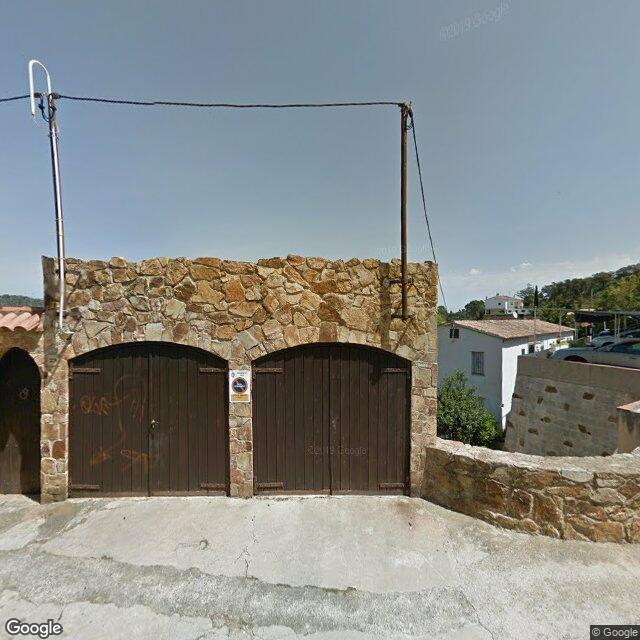 APARTAMENTS MONTLLOR