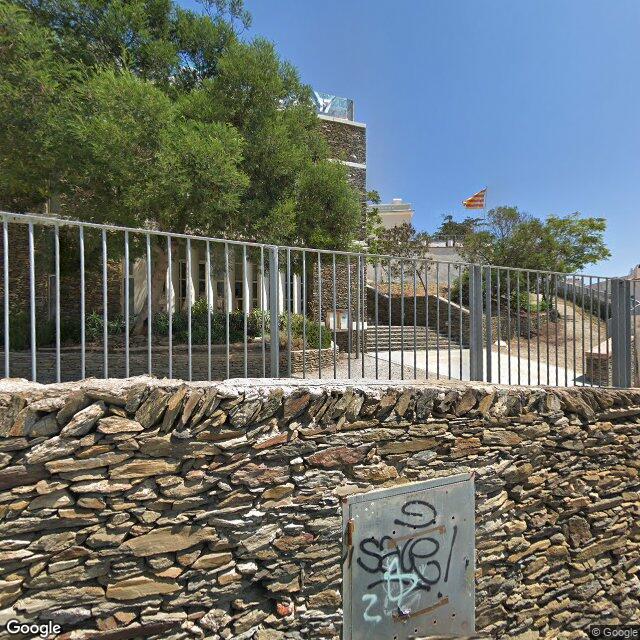 ESCOLA CARITAT SERINYANA