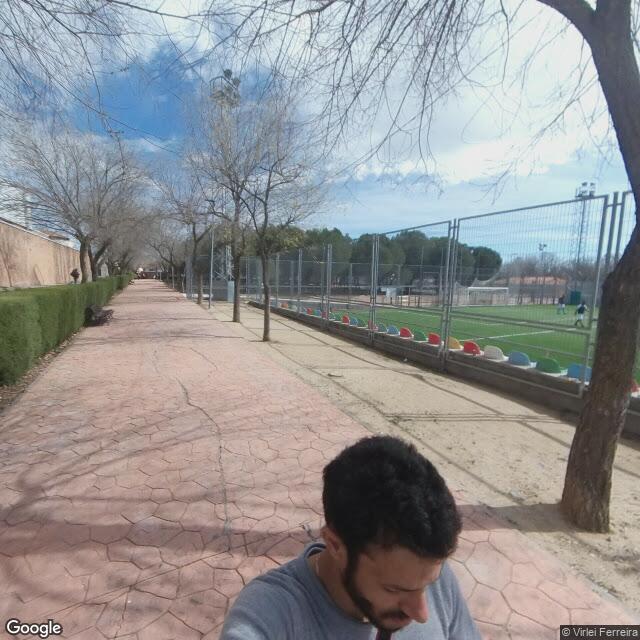Pista en Rafael Alberti