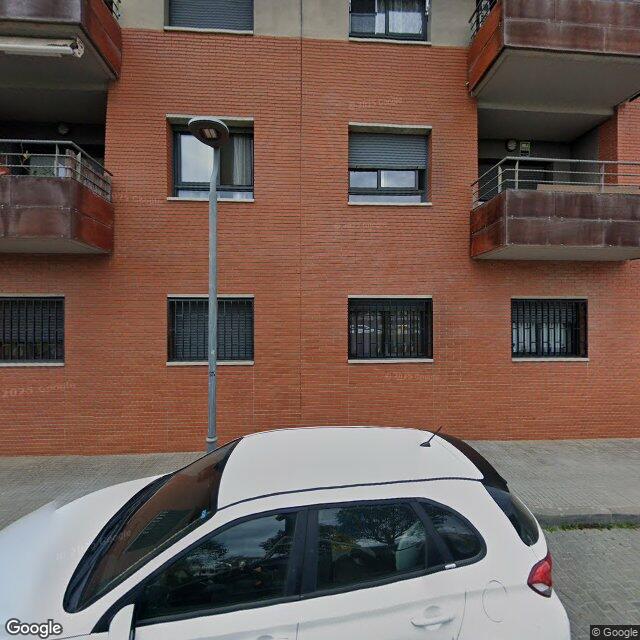 COMUNITAT DE LA PL. DEL SALÓ DE MAS PEDRER, 2-4