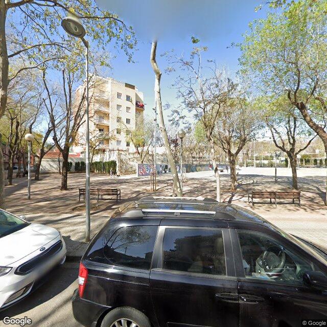PISTA POLIESPORTIVA PL. BADALONA