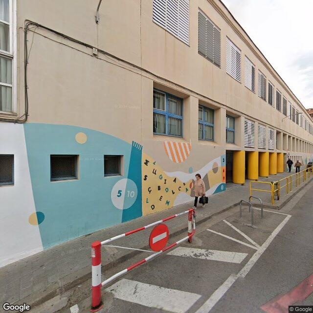 ESCOLA AMADEU VIVES