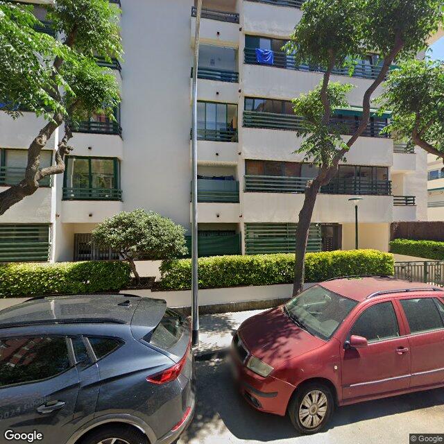 COMUNITAT DEL C. NARCÍS MONTURIOL, 208