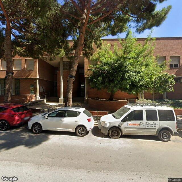 ESCOLA FOLCH I TORRES