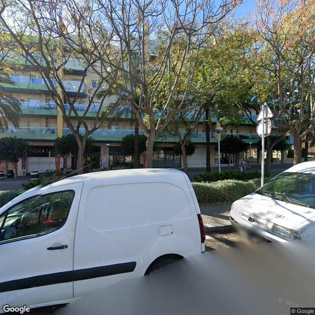 COMUNITAT DE L'AV. DE PAU CASALS, 1