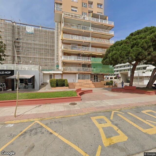 COMUNITAT DEL PG. MARÍTIM, 70 (EDIFICI GARBÍ)