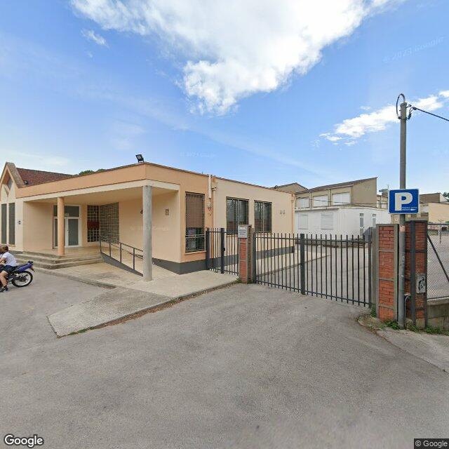 ESCOLA MONTSERRAT
