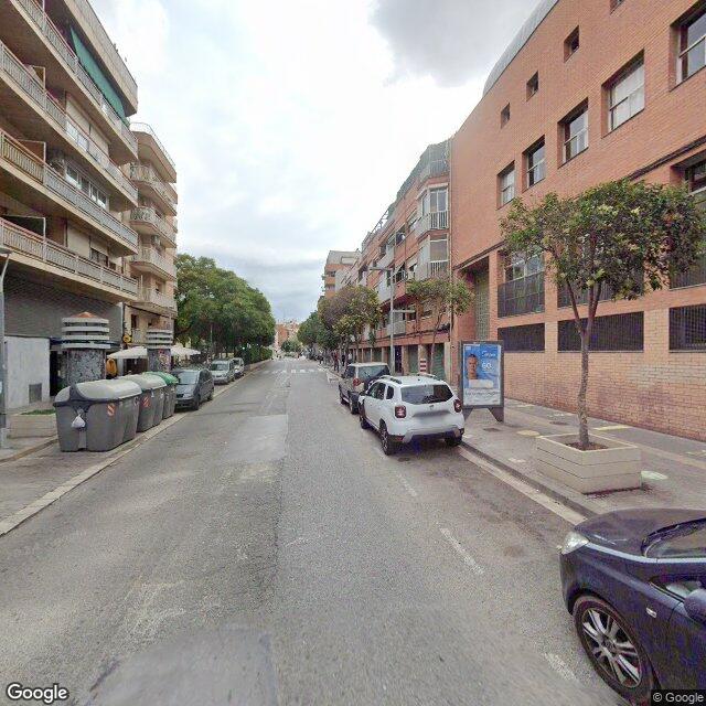 ESCOLA BANÚS