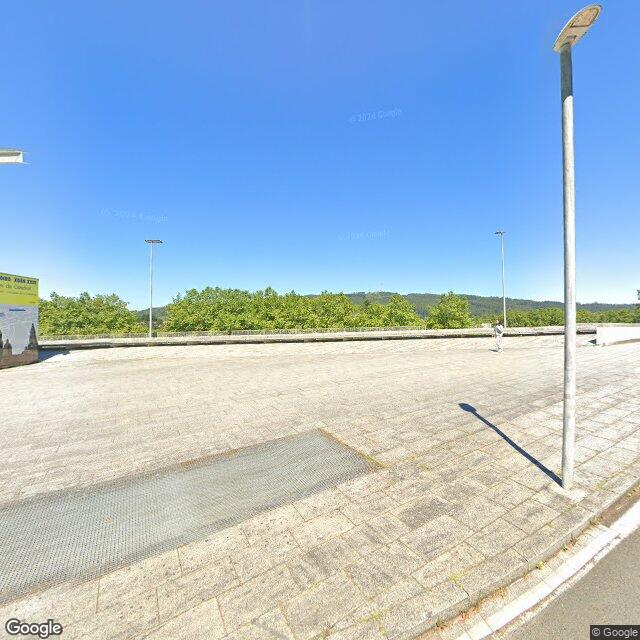 Pista en do Burgo das Nacións