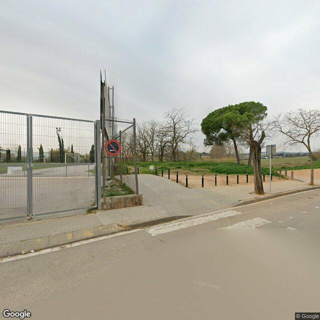 ZONA ESPORTIVA MUNICIPAL LA BÒBILA-PINETONS
