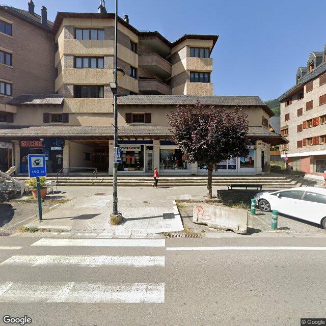 COMUNITAT DEL CARRER AVINGUDA PAS D'ARRO 52