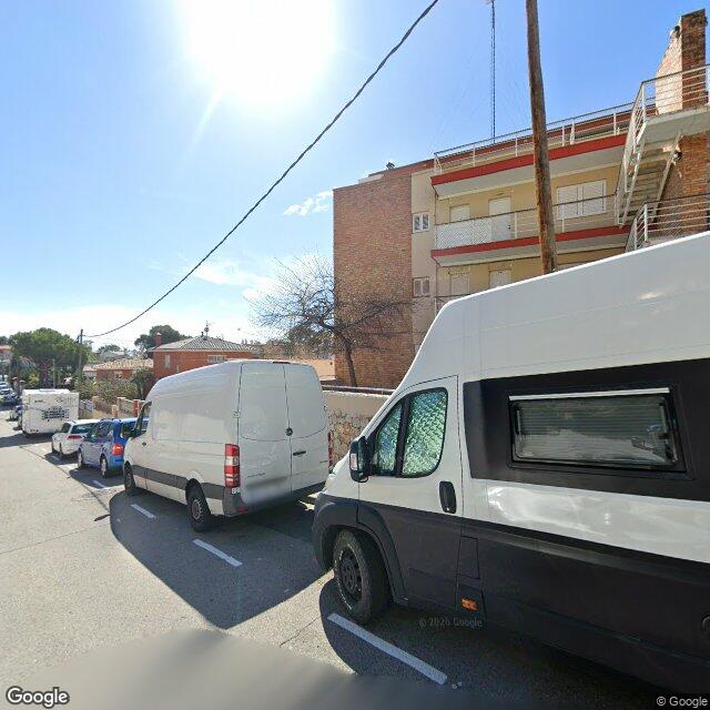COMUNITAT DE L' AV. D' ESCOLANA, 19