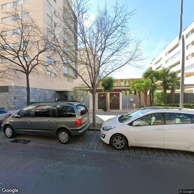COMUNITAT DEL C. DE CARRASCO I FORMIGUERA, 9