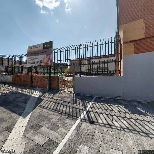 Pista en José Caballero