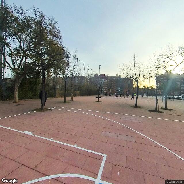 Pista en Pintor Alsamora