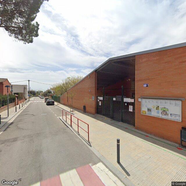 ESCOLA PILARÍN BAYÉS