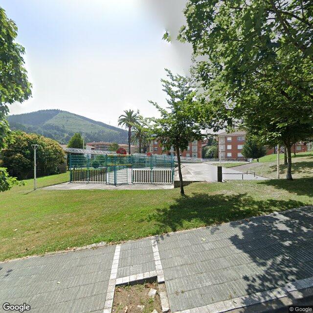 Pista en Kristo zeharkalea