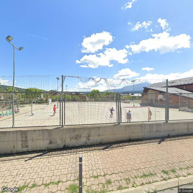 Pista en Travy