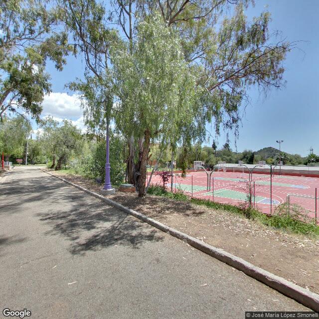 Pista en Julio Verne