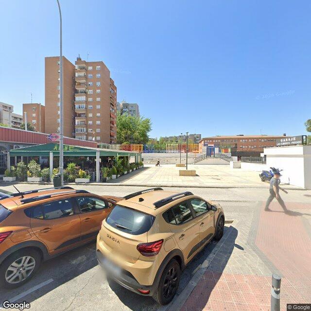 Pista en Doctor Luis Montes
