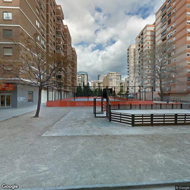 Pista en Poeta Duran i Tortajada