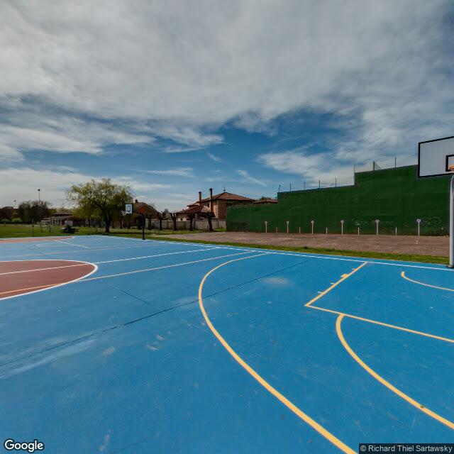Pista en Polideportivo