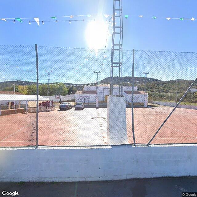 Pista en las Escuelas